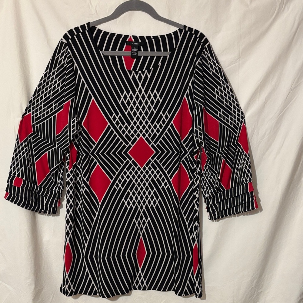 Alfani Black & Red Geometric Scoop Neck Tunic